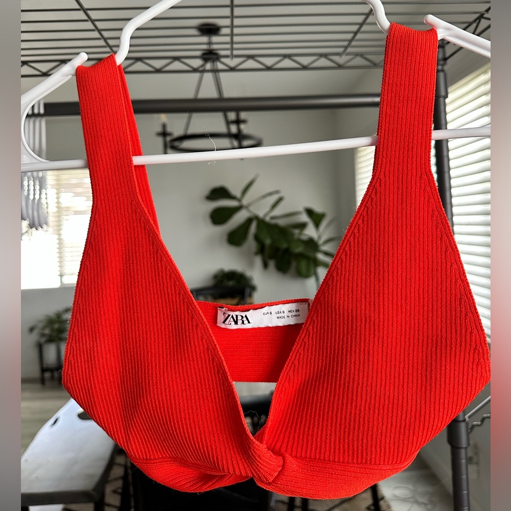 Zara Crop top size small